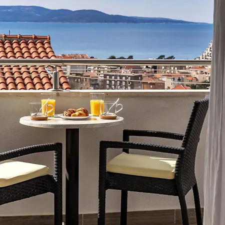 Blue Dream Apartment Makarska Exterior photo