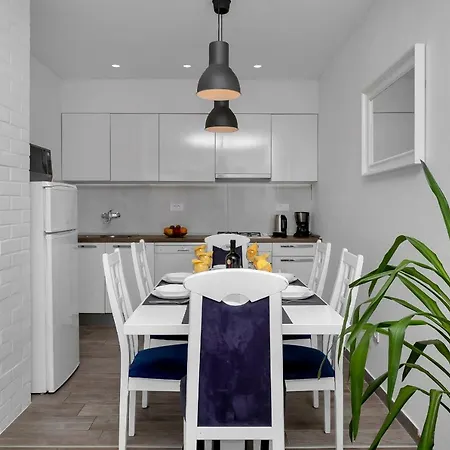 Blue Dream Apartment Makarska Exterior photo
